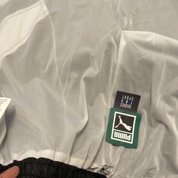 Puma pants and tee size XL women - Picture 9 of 9